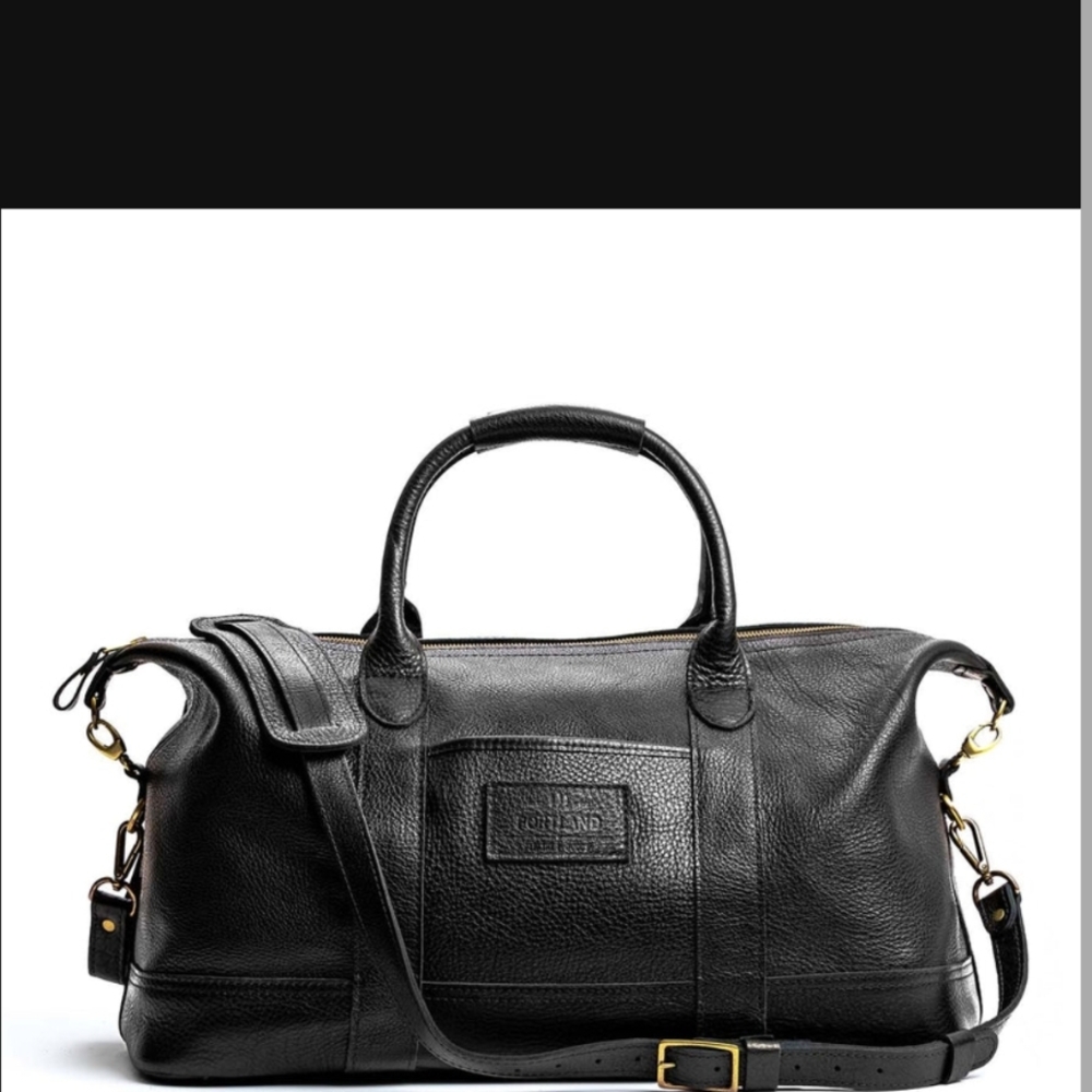 BNIB - Portland Leather Duffel Bag